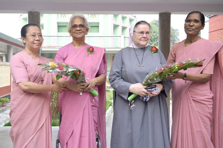 Birthday Celebration of Mother Genearl Sr Marie-Marthe Schonenberger and Sr. Valsa Joseph (4)