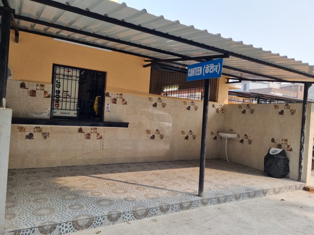 New Hospital canteen and Attendees waiting area (6)